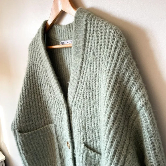 Zara Light Blue/green oversized  Cardigan Sweater, size small with pockets - Picture 8 of 11
